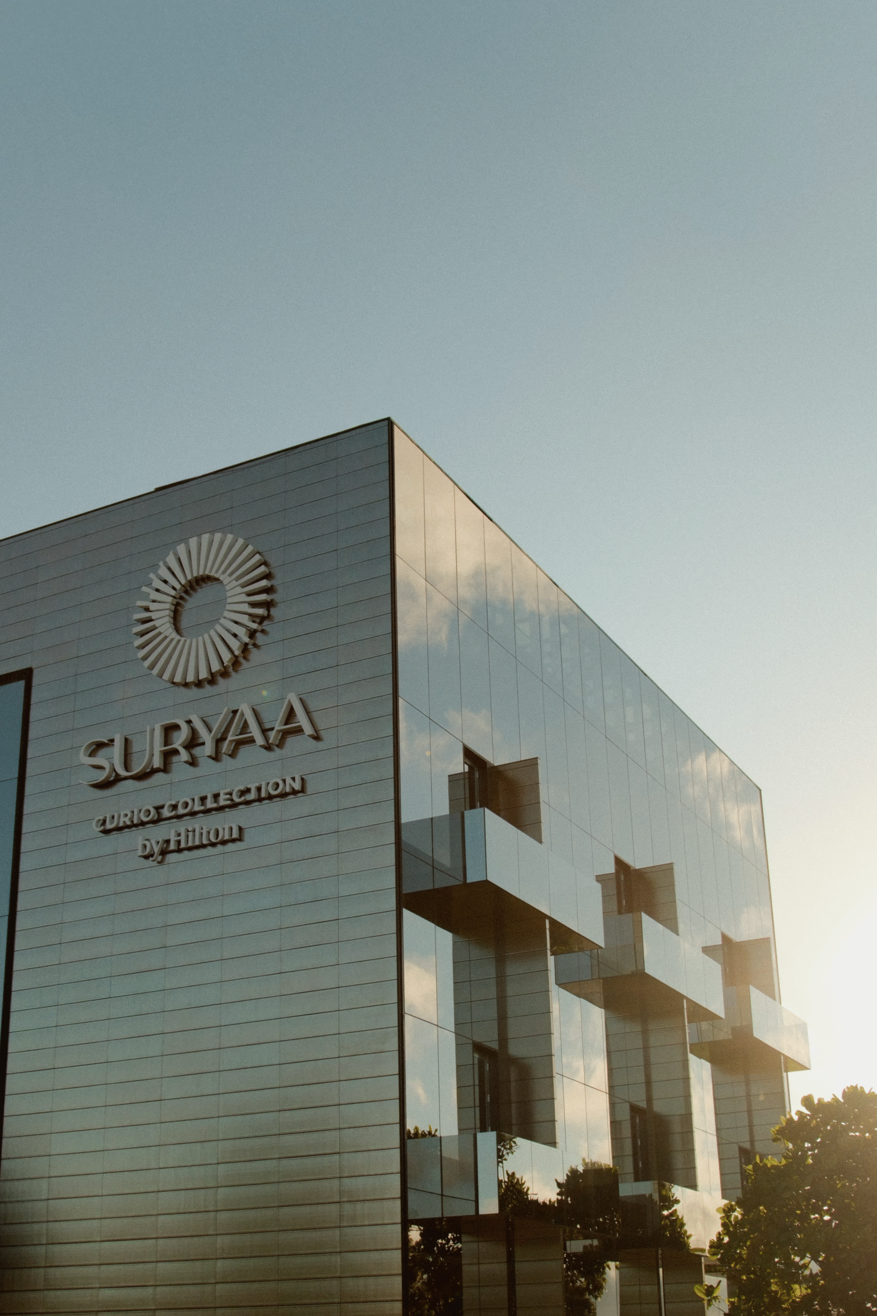 Suryaa une alta gastronomia e luxo consciente