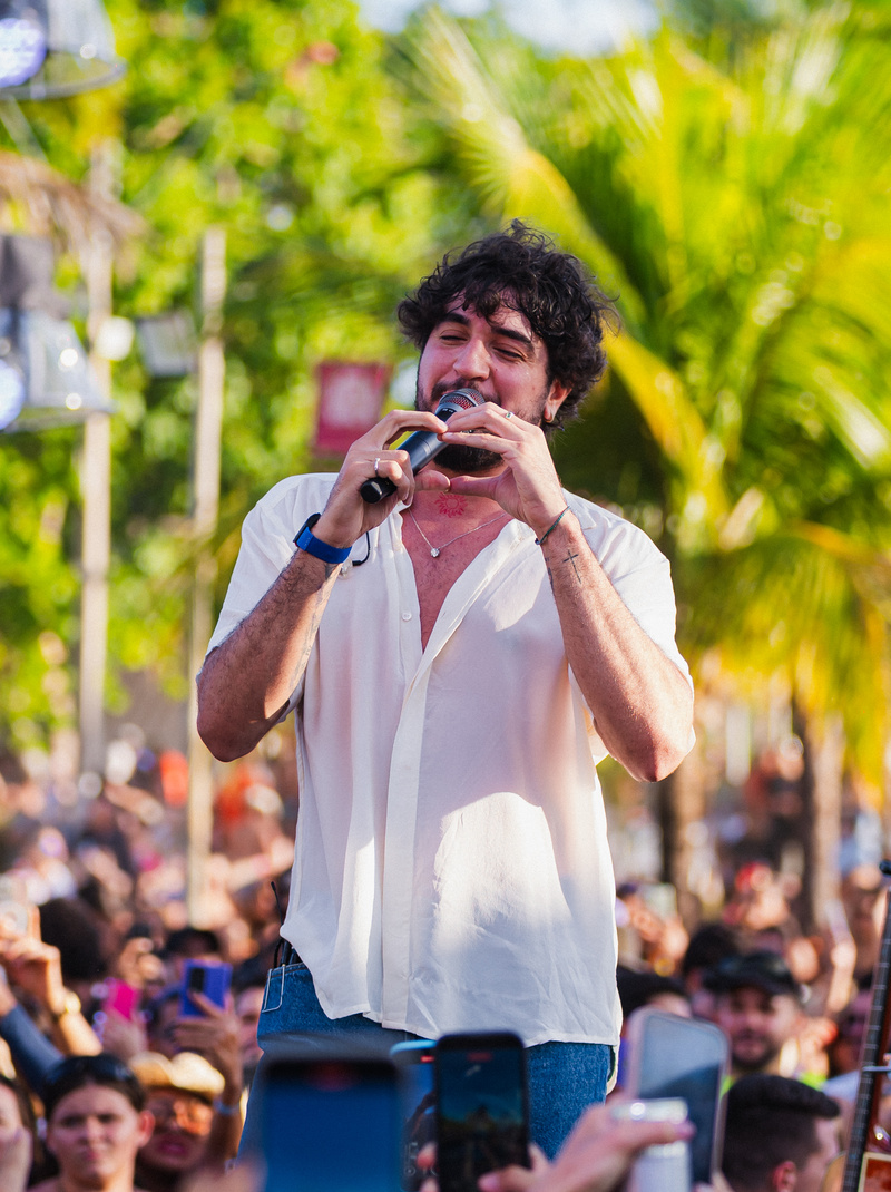 Caldas Country abre 2025 com shows e cena de novela