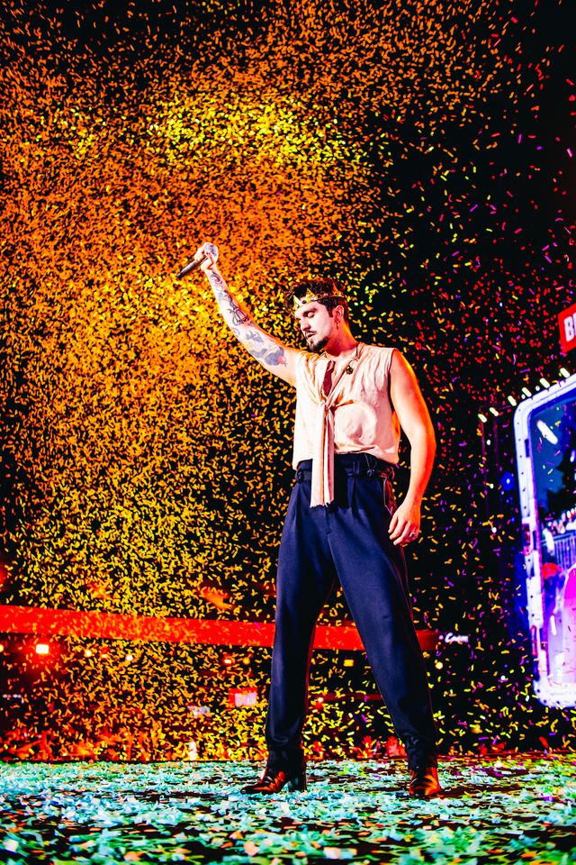 Caldas Country abre 2025 com shows e cena de novela