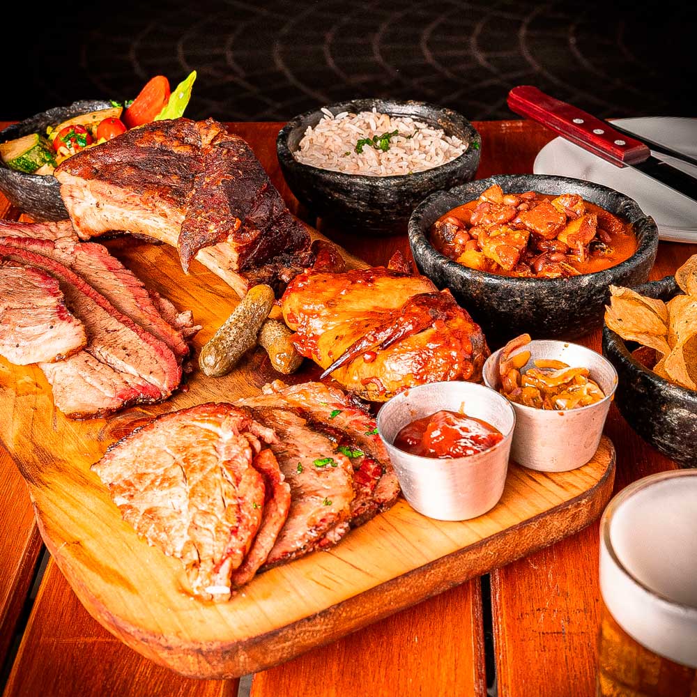 Vida nocturna de Serra Negra potencia circuito gastronómico