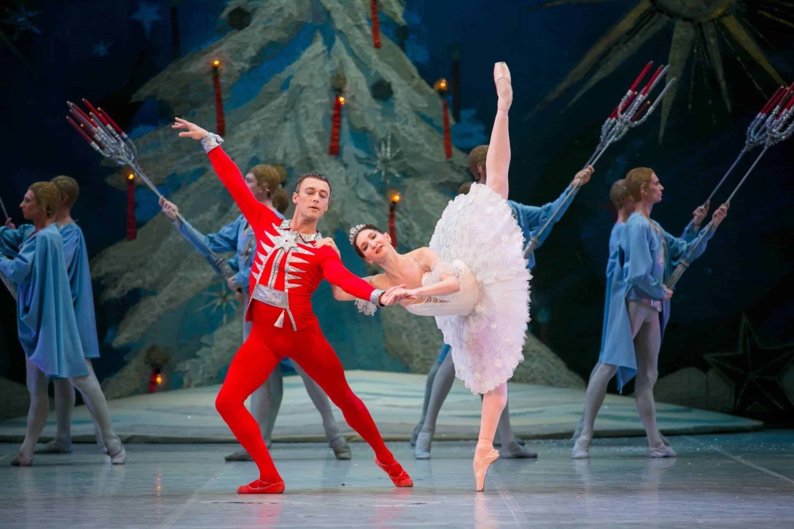 St. Petersburg Classical Ballet brings “The Nutcracker” to Qualistage