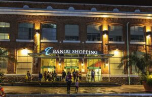 Bangu Shopping lança música ao vivo com Choro de Manha
