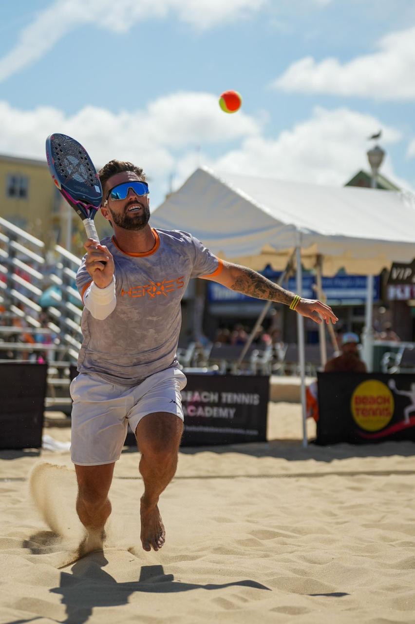 Shopping Metropolitano Barra acerca el beach tennis al público