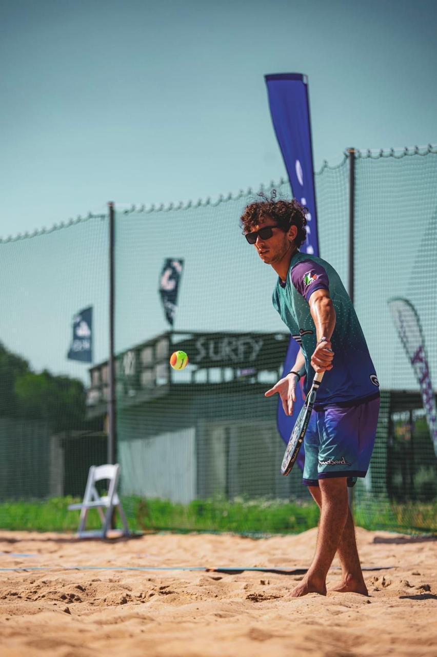 Shopping Metropolitano Barra acerca el beach tennis al público
