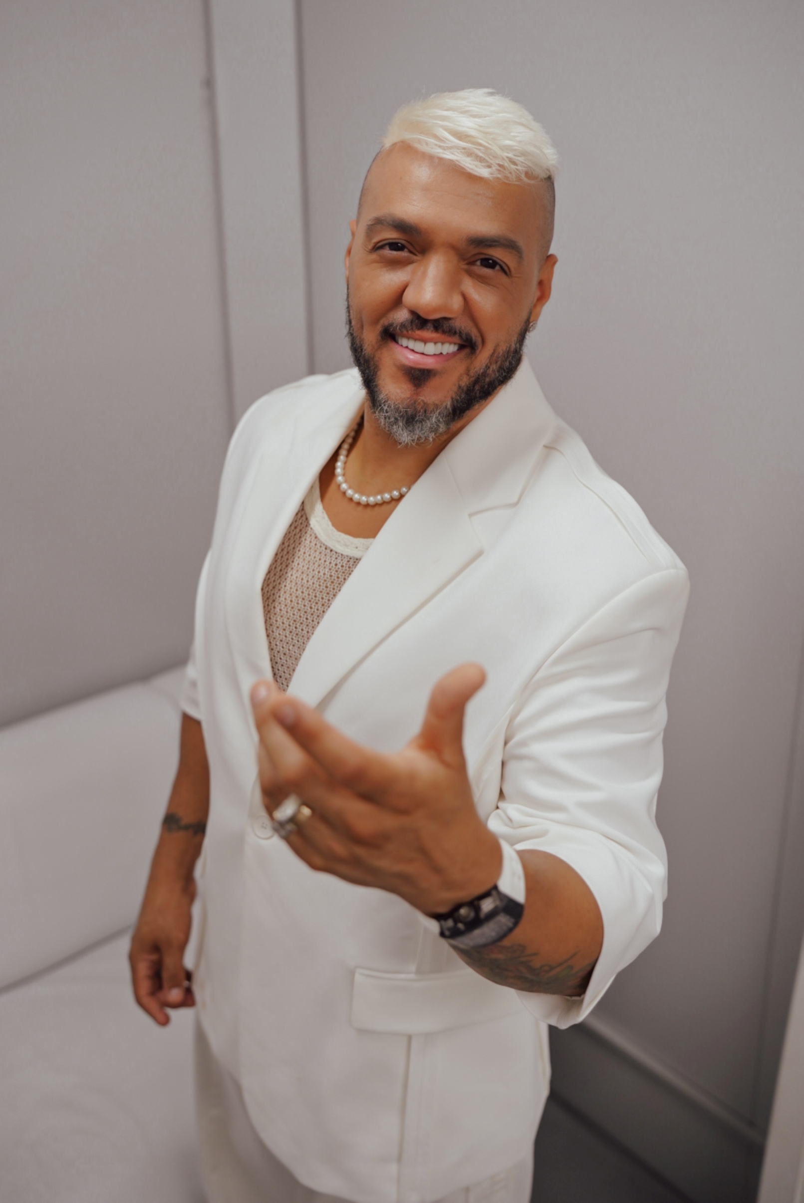 Rio Christmas debuts at Botafogo Cove with 80m tree