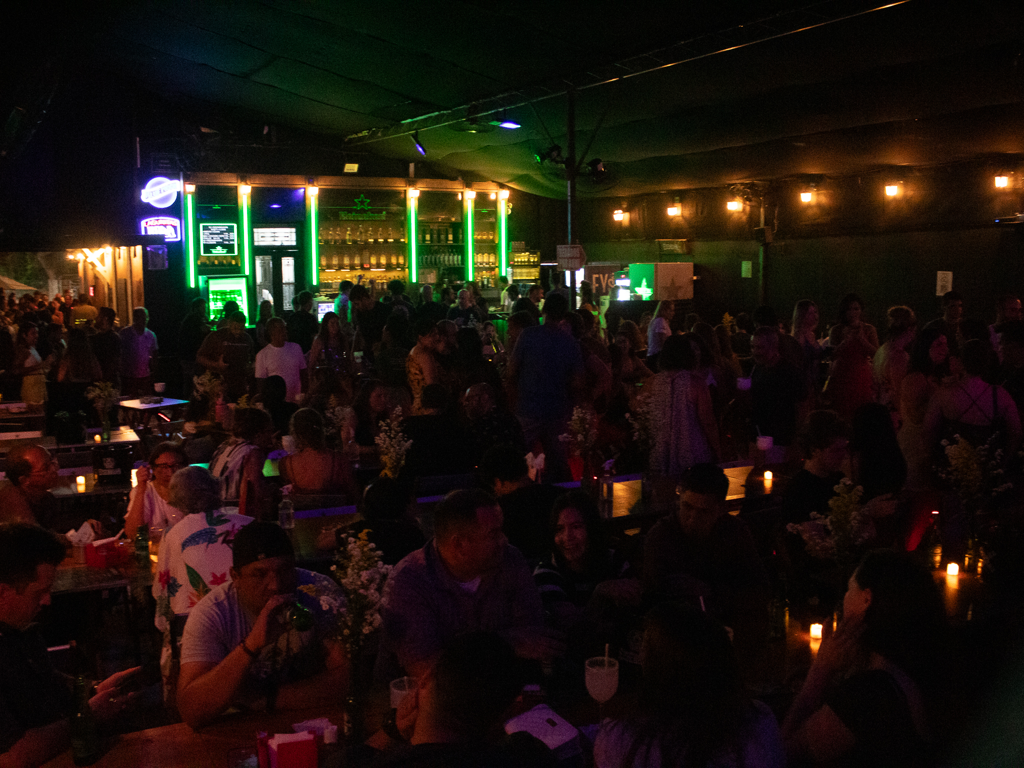 Bar Bukowski celebrates 28 years with rock party in Rio 2 Bar Bukowski celebrates 28 years with rock party in Rio