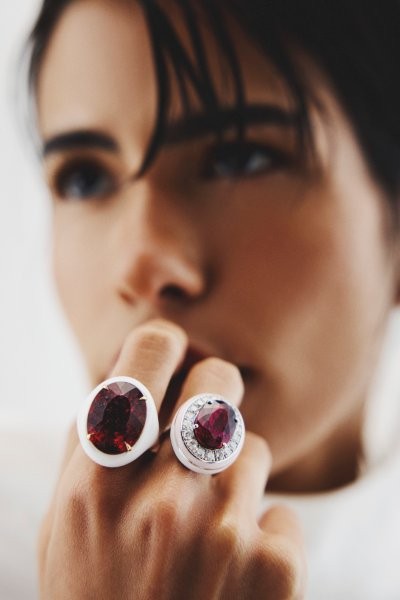 Anttónia lança collab exclusiva com a Celui Jewelry