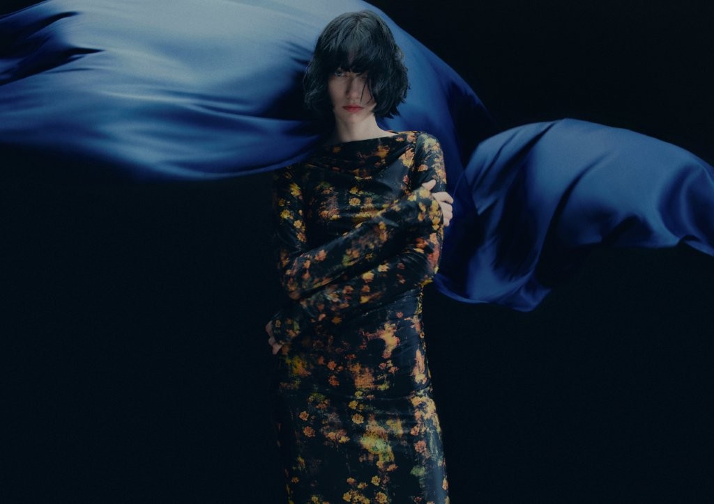 H&M Studio revela coleção Holiday 2025 com glamour e ousadia