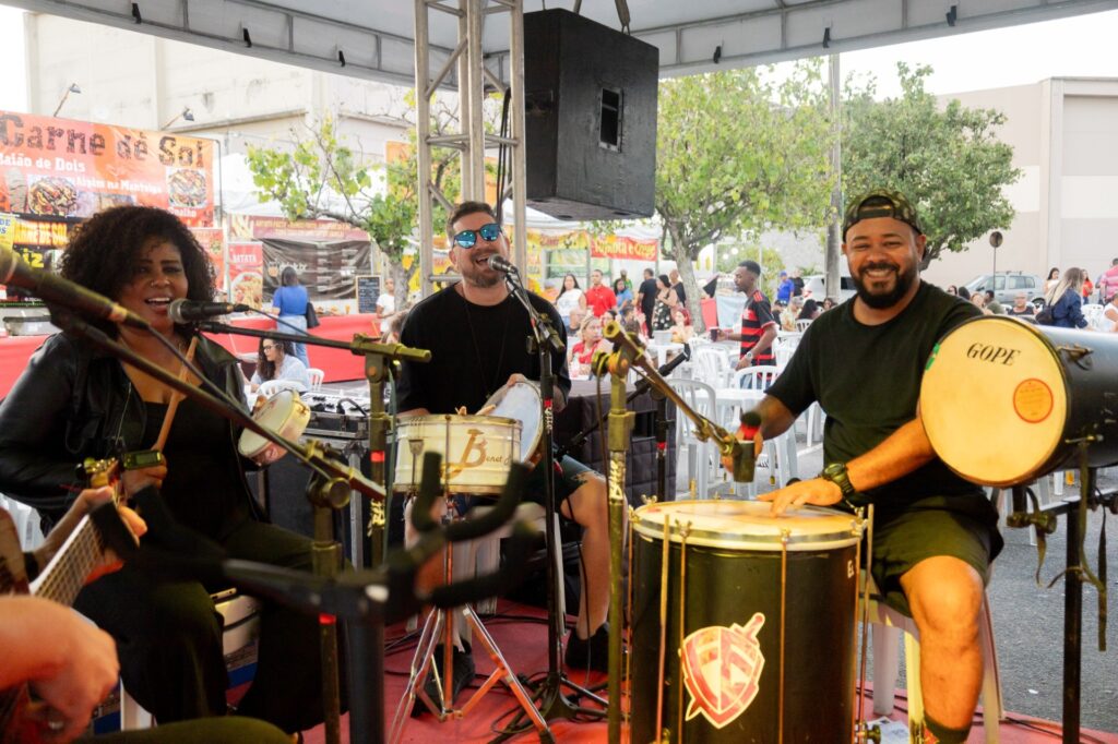 Caxias Shopping hosts GastroSamba with music, gastronomy, and Libertadores final Caxias Shopping hosts GastroSamba with music, gastronomy, and Libertadores final