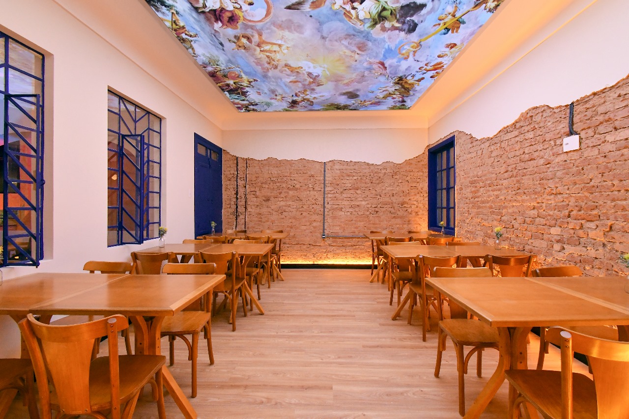 Vida nocturna de Serra Negra potencia circuito gastronómico