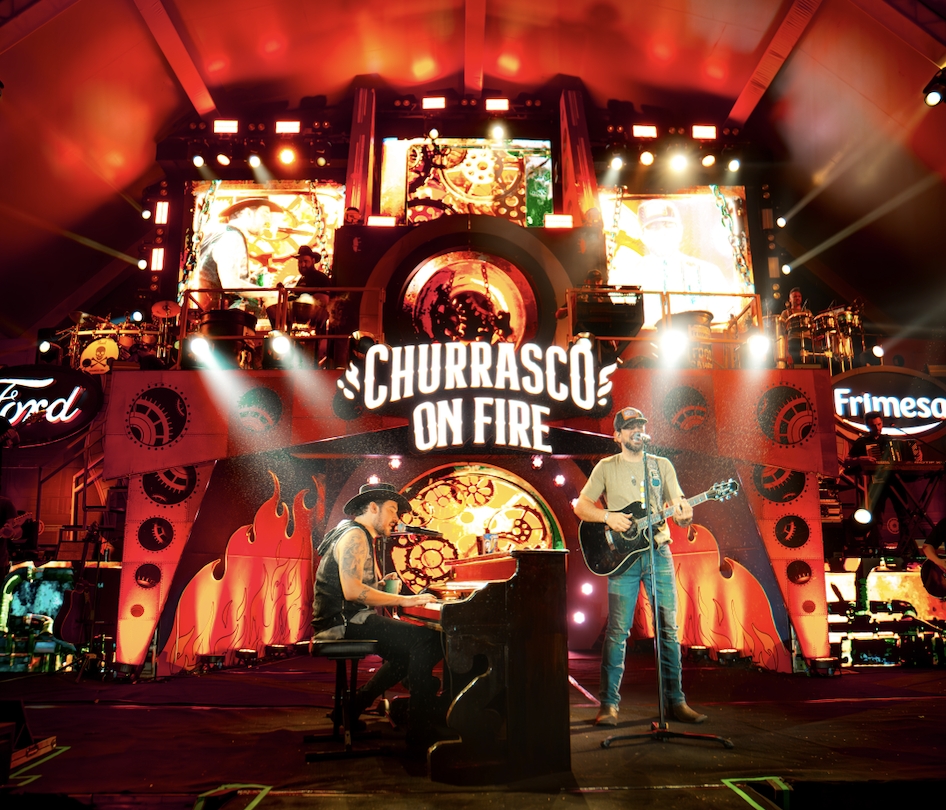 Churrasco On Fire encerra 2025 em Balneário Camboriú