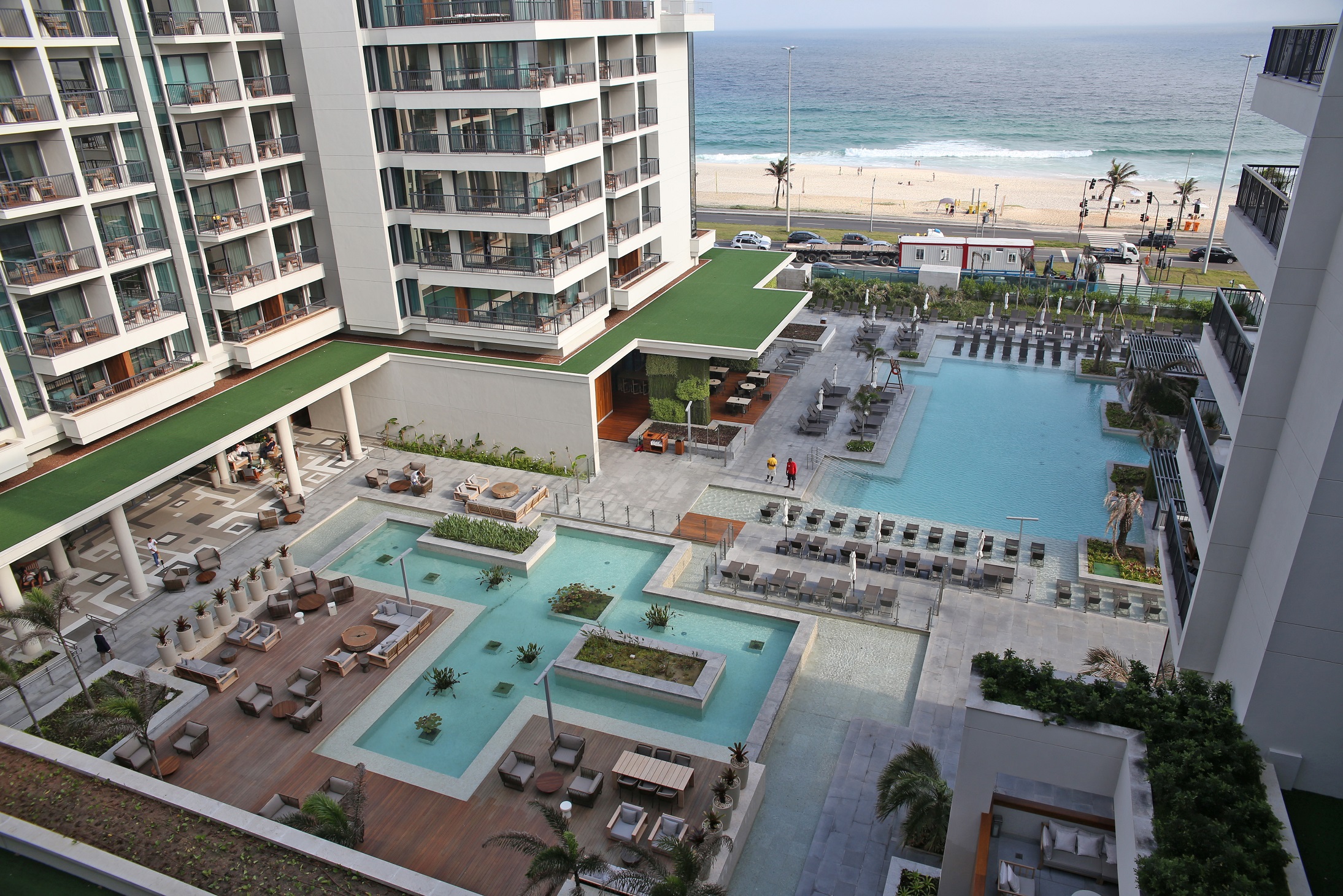 Grand Hyatt Rio launches Red Week with special deals