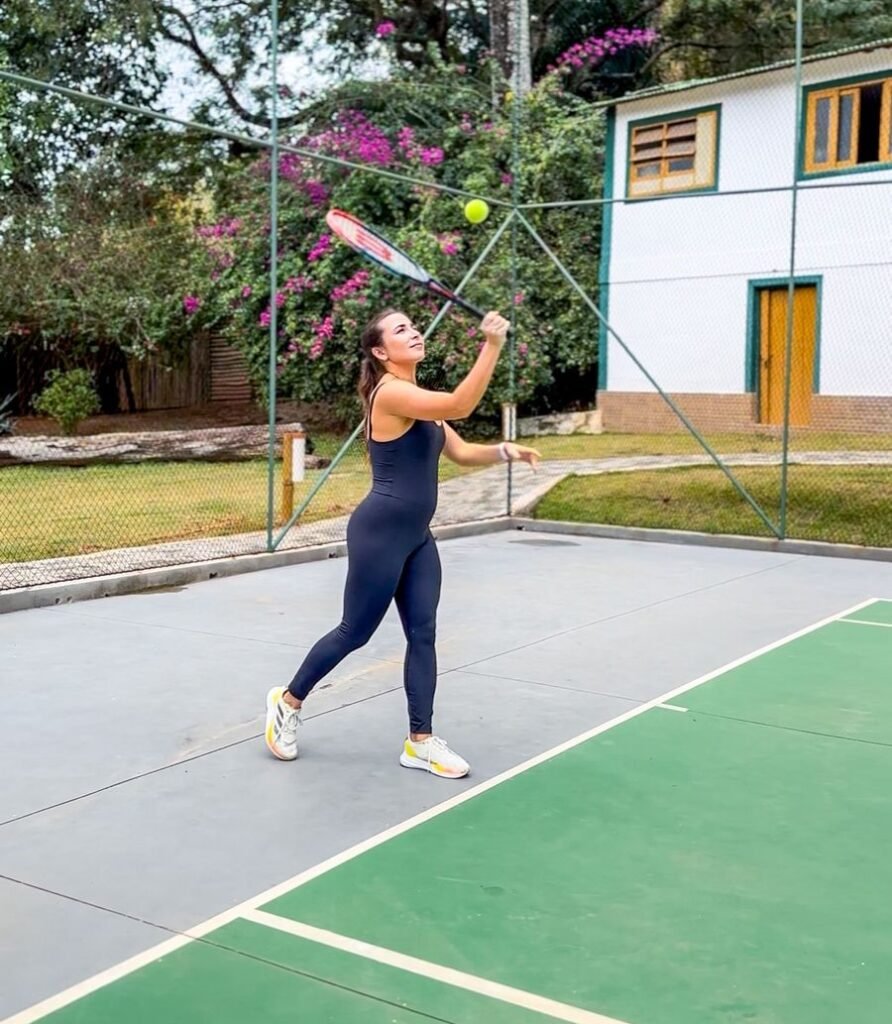 Pickleball conquista celebridades e ganha espaço em hotéis no Brasil 2 Hotel Fazenda Vilarejo Quadra pickleball ()