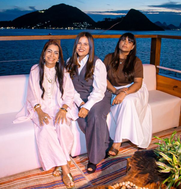 ACHUAP realiza Happy Hour Solidário e reúne apoiadores em Niterói