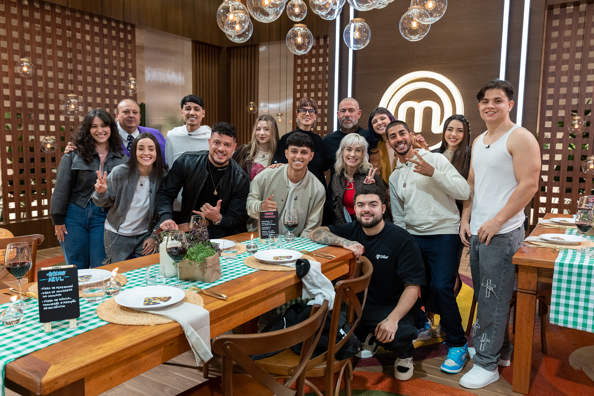 MasterChef Celebrities heats up with pizza challenge and eSports guests