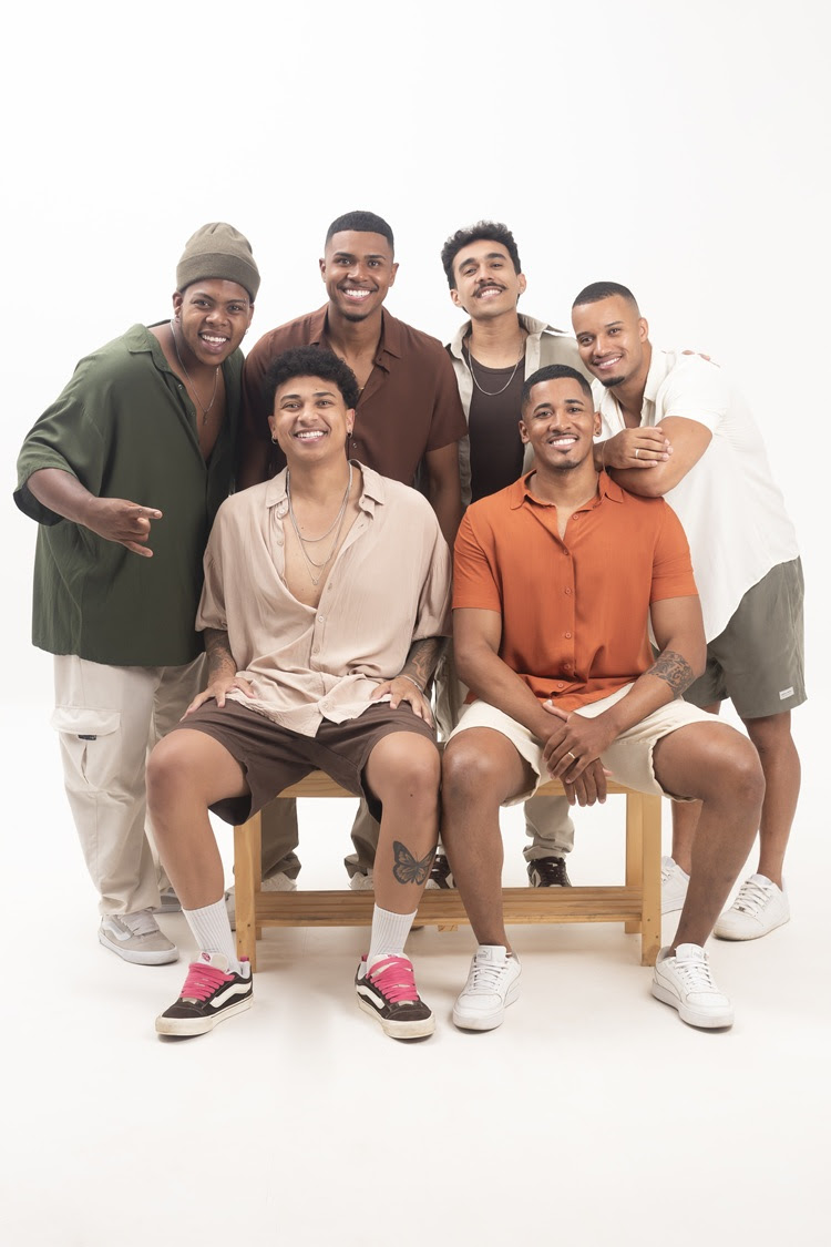 Grupo mineiro Pagode do NS lança álbum ao vivo e anima Belo Horizonte