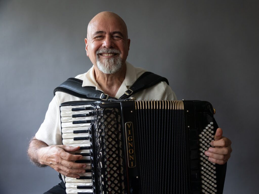 Toninho Ferragutti and Quinteto da Paraíba perform free concert in Salvador