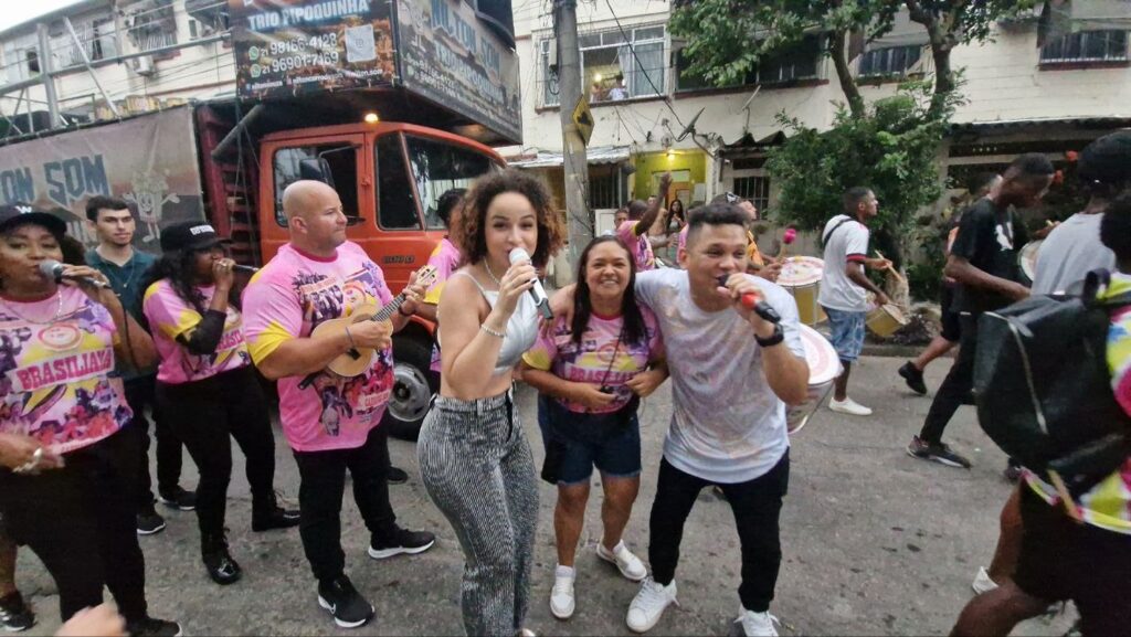 União do Parque Acari inicia ensaios de rua para o Carnaval 2026