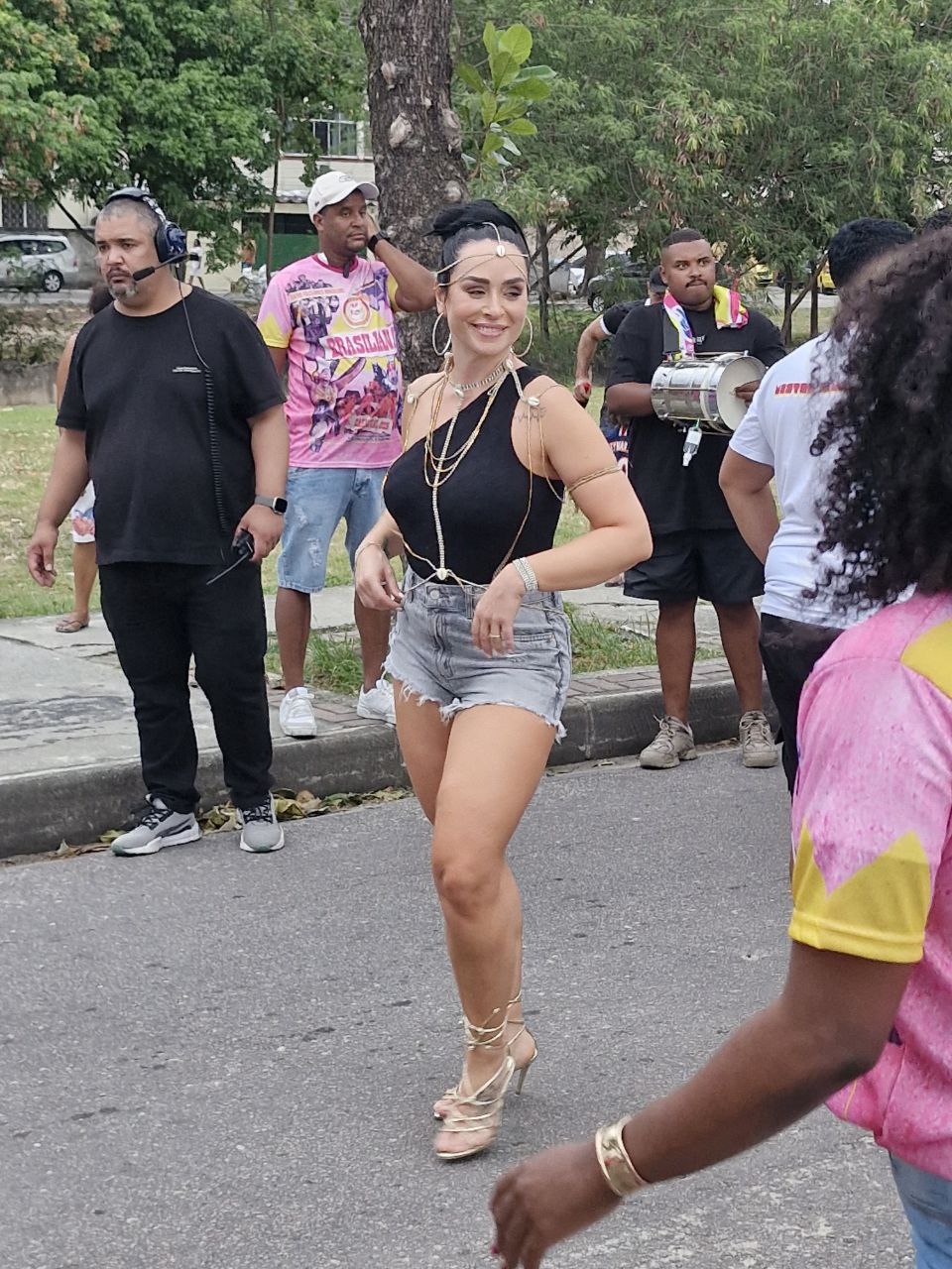 União do Parque Acari inicia ensaios de rua para o Carnaval 2026