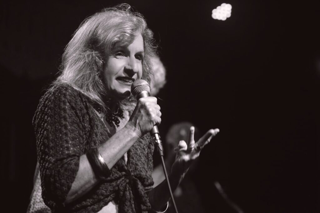 Thaís Fraga vuelve al Vinicius Show con “Más de 30 Años de Bossa n’ Jazz”