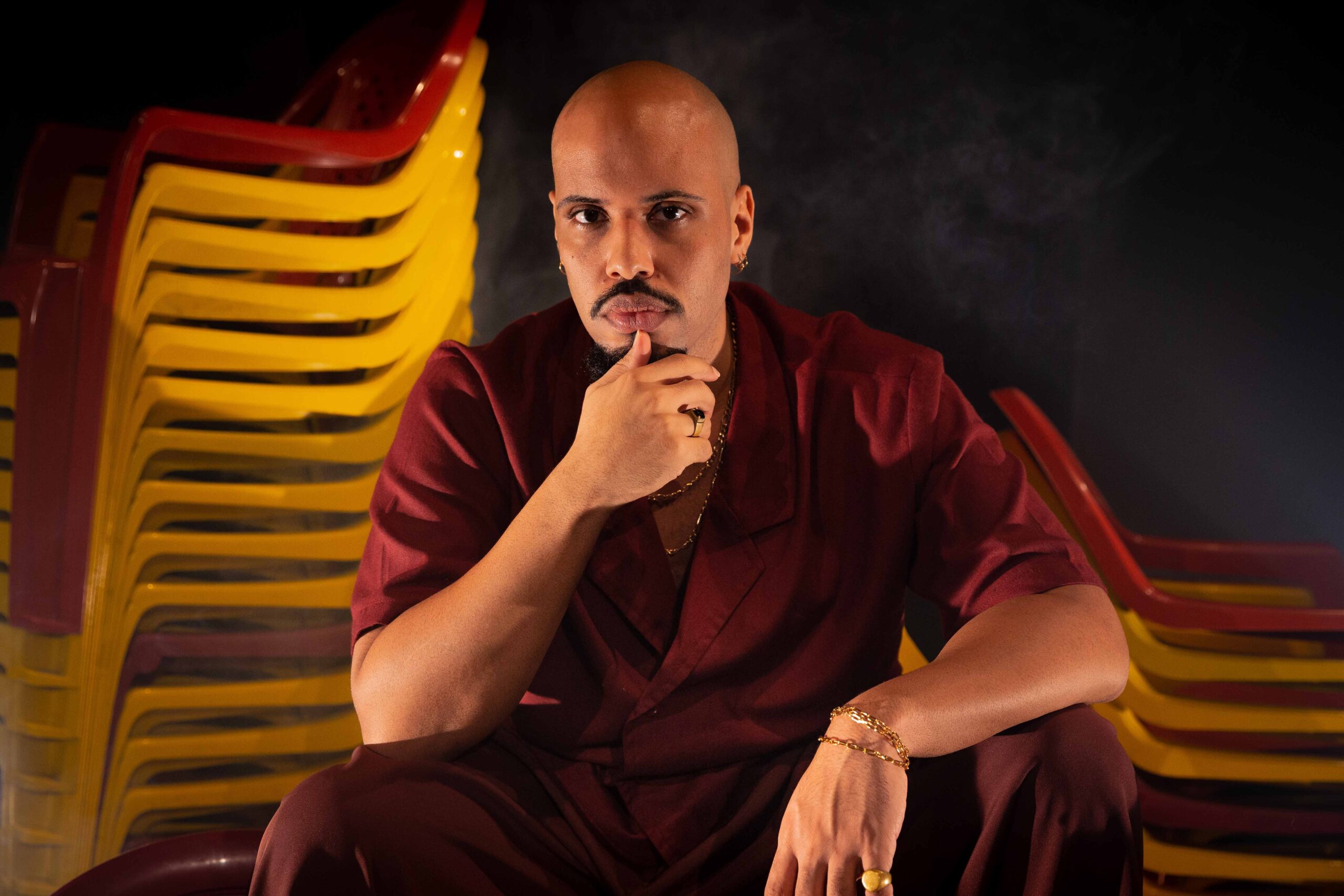 Muato apresenta “Derê” no Teatro Firjan SESI