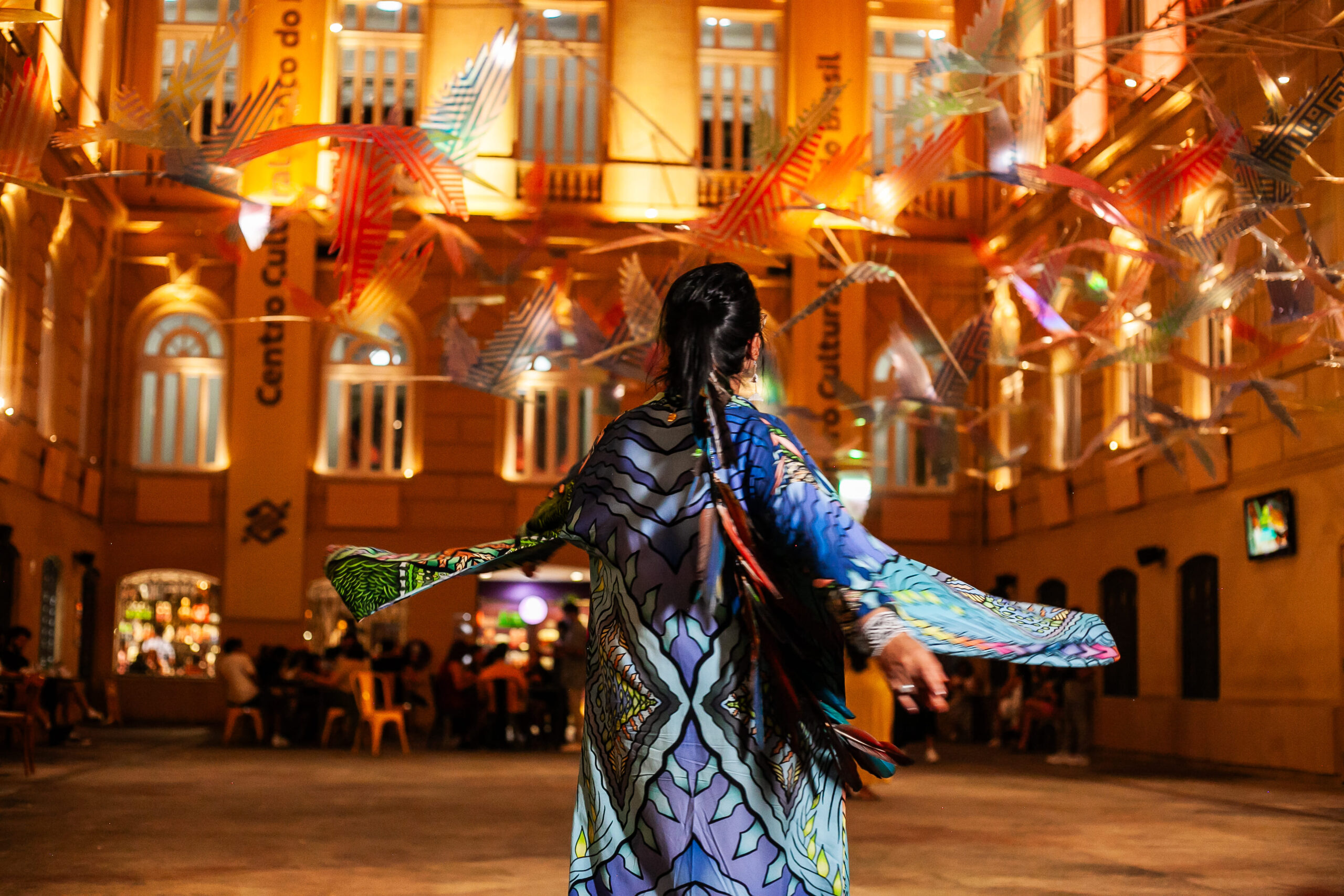 Indigenous installation transforms CCBB BH courtyard 4 Indigenous installation transforms CCBB BH courtyard