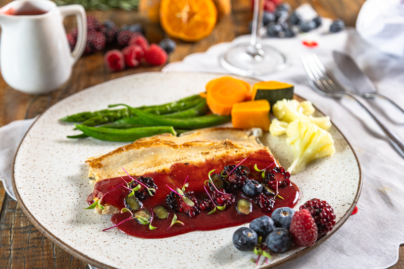 Donna Pinha celebra la temporada de frutos rojos con el 17º Festival Brisa & Sabor