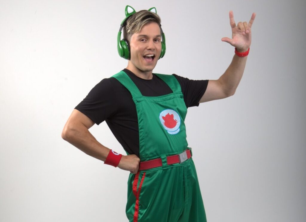 Gato Galáctico traz “Natal na Vila Láctea” ao Qualistage