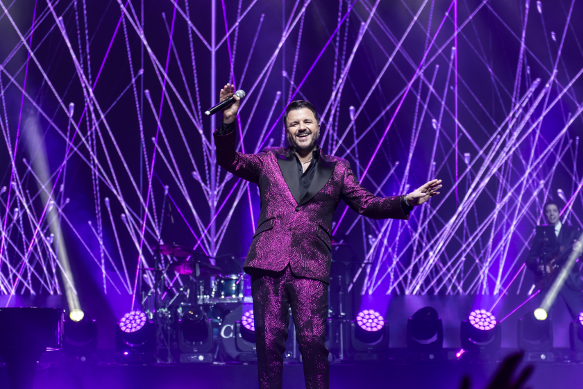 Maurício Manieri closes 2025 with “Classics Super Hits” at Qualistage 3 Maurício Manieri closes 2025 with “Classics Super Hits” at Qualistage