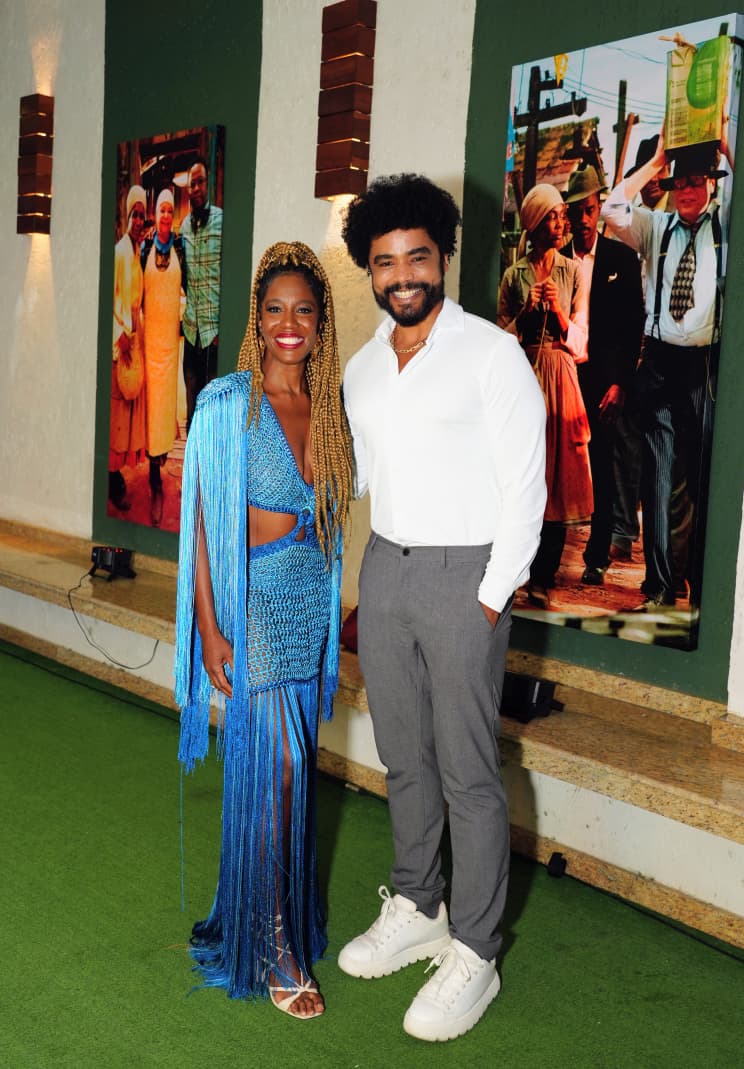 Maria Gal celebra 50 anos e filme sobre Carolina