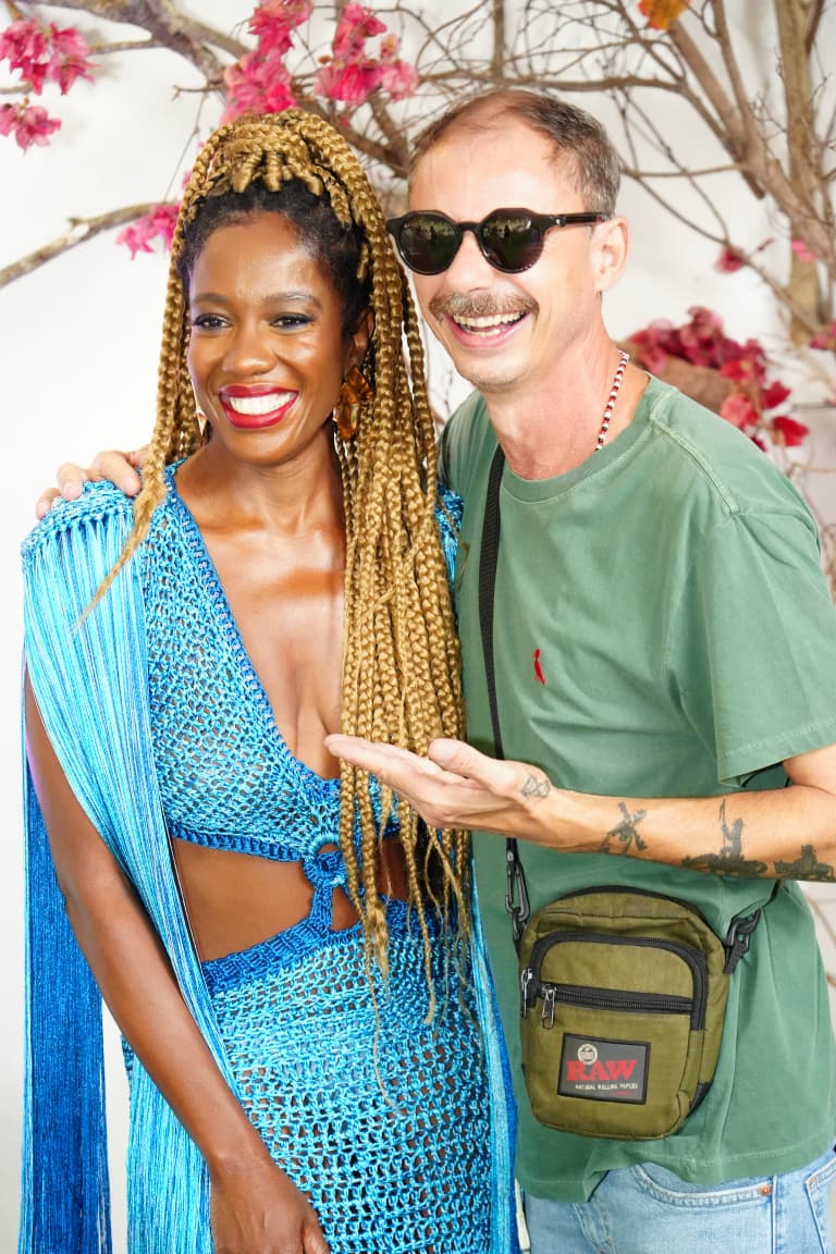 Maria Gal celebra 50 anos e filme sobre Carolina