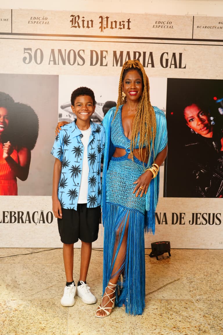 Maria Gal celebra 50 anos e filme sobre Carolina