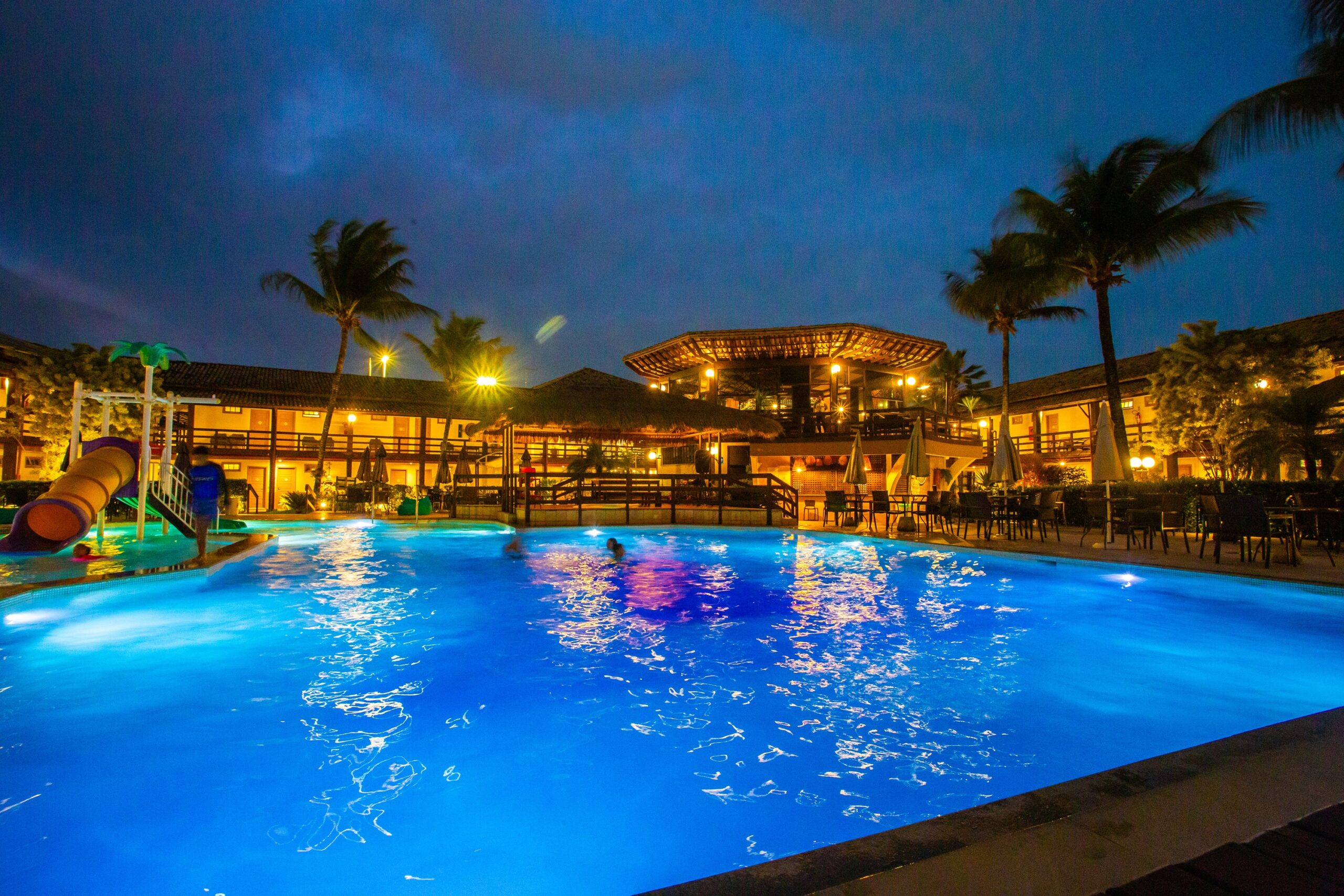 Hotéis Vilarejo promovem férias entre o mar e a serra