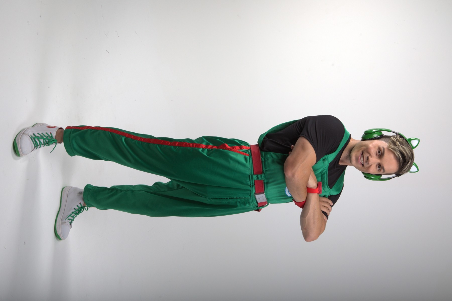 Gato Galáctico traz “Natal na Vila Láctea” ao Qualistage