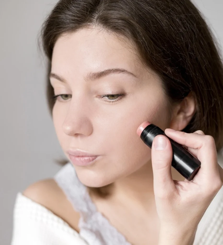 Sticks de Maquiagem Revolucionam a Rotina