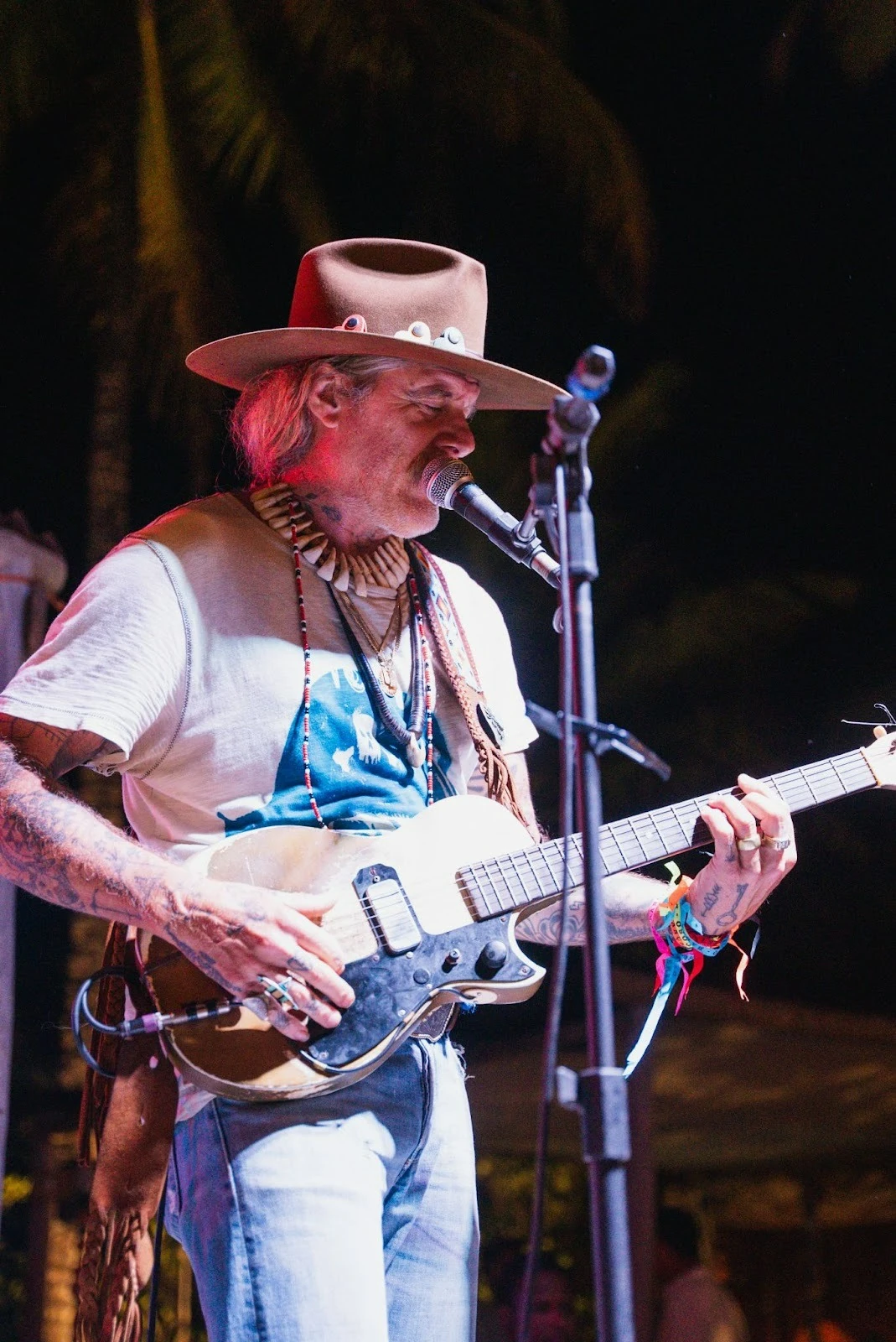 Elba Ramalho Rocks Trancoso Luau Party!