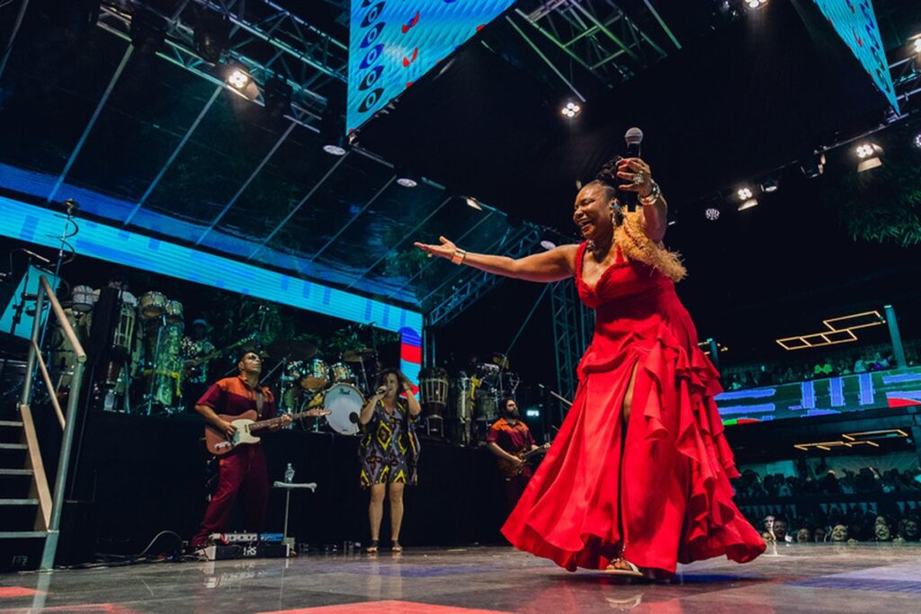 Margareth Menezes celebra 25 años de Maga Afropopbrasileiro Margareth Menezes celebra 25 años de Maga Afropopbrasileiro