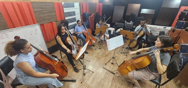 Grota abre vagas grátis para músicos em Niterói!