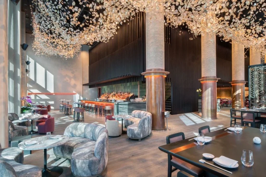 Nobu Hotel Chicago: a viagem começa à mesa no West Loop Nobu Hotel Chicago: a viagem começa à mesa no West Loop