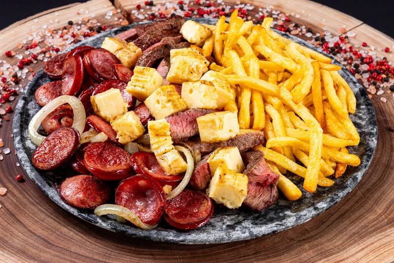 Empório da Brasa abre no West Shopping com chopp a R$ 4,90