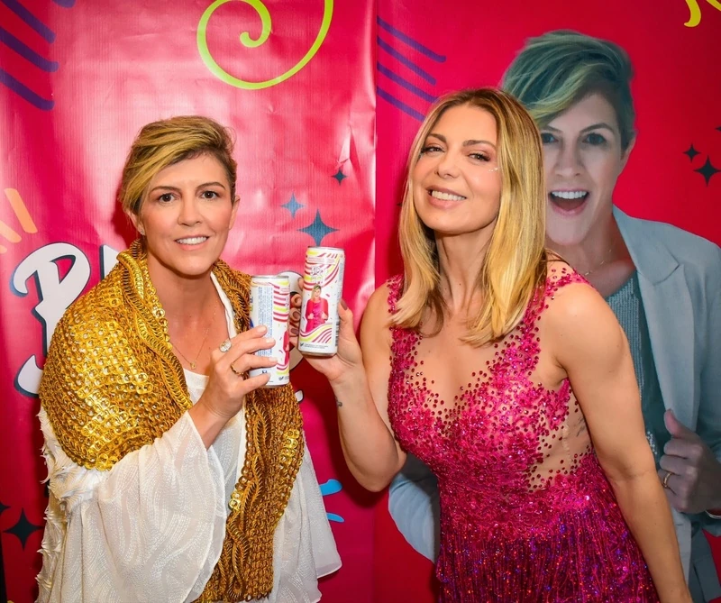 Sheila Mello Rocks Bloco da Pri Trio