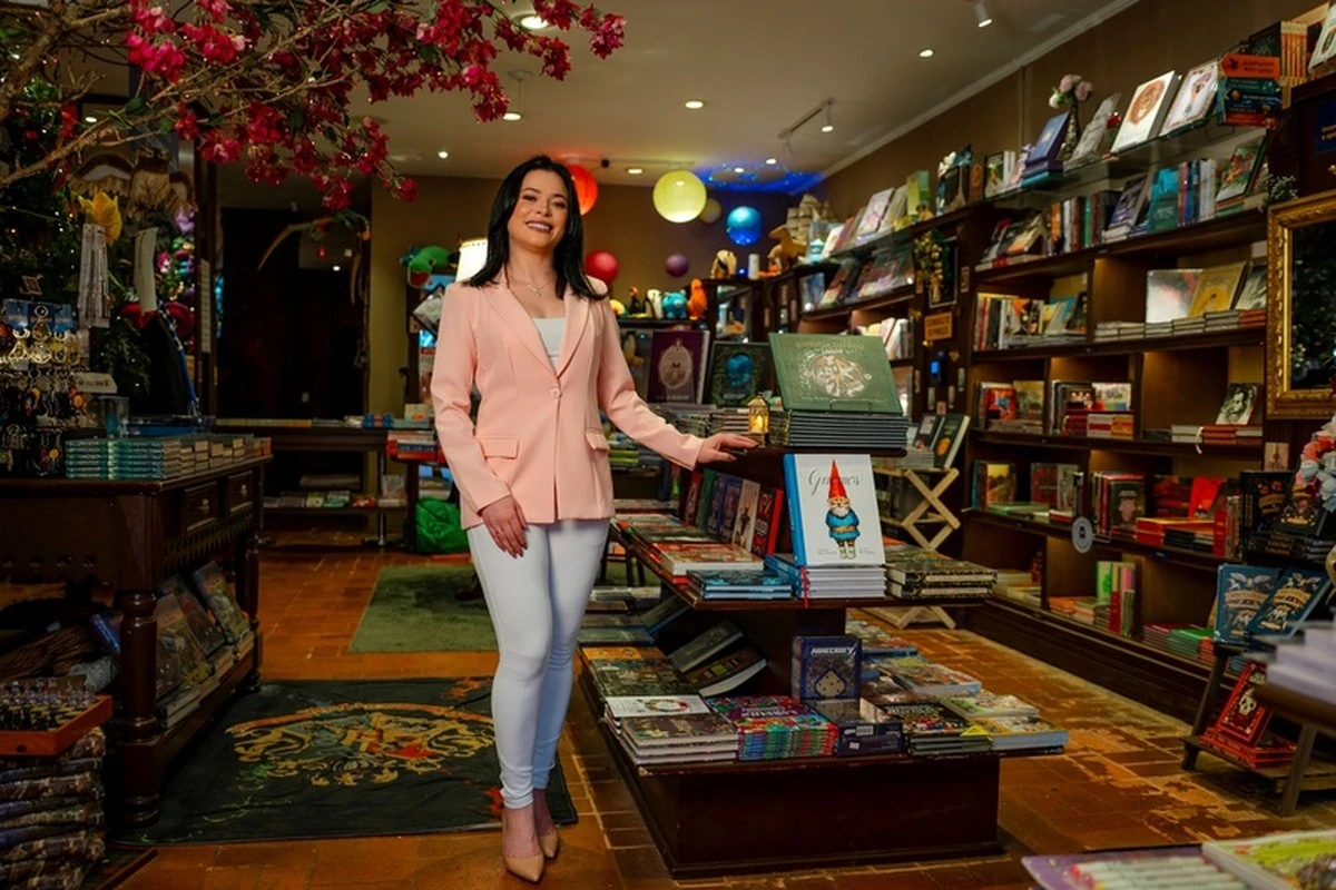 Sabrina Lira revela como fazer as crianças lerem nas férias