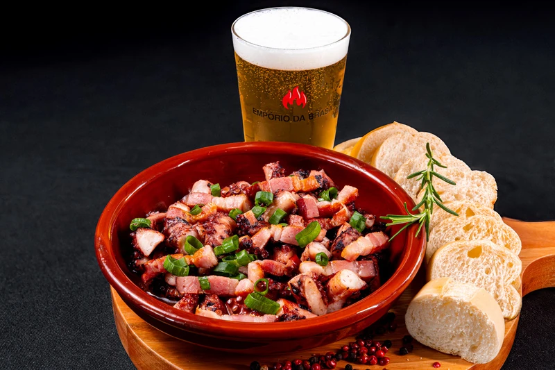 Empório da Brasa abre no West Shopping com chopp a R$ 4,90