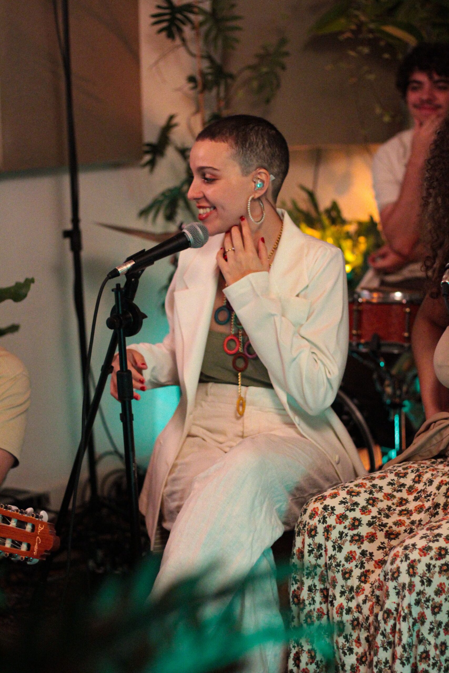 Brenda Umbelino drops “Meu Dengo” video on Jan 16