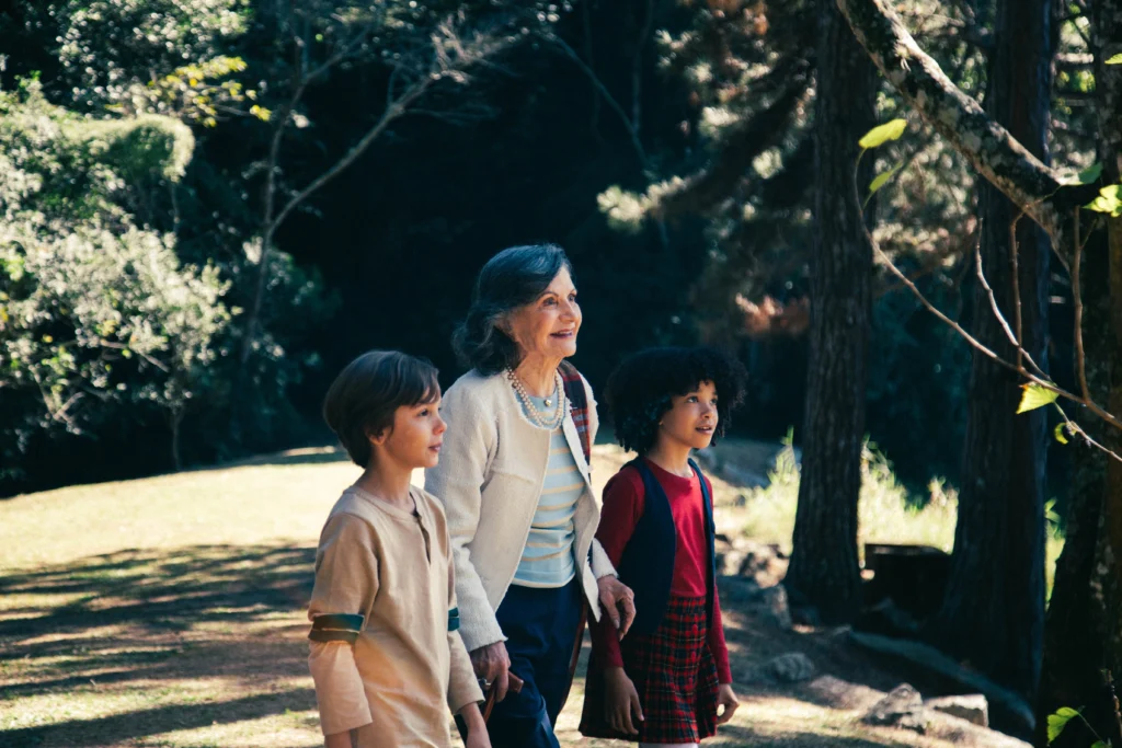 “É Tempo de Amoras” Premiado Chega aos Cinemas “É Tempo de Amoras” Premiado Chega aos Cinemas