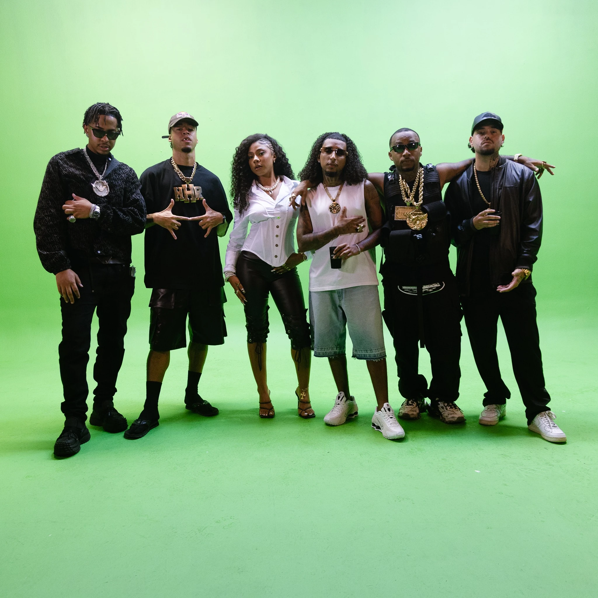 THE BOX MEDLEY 12 une L7NNON e Orochi