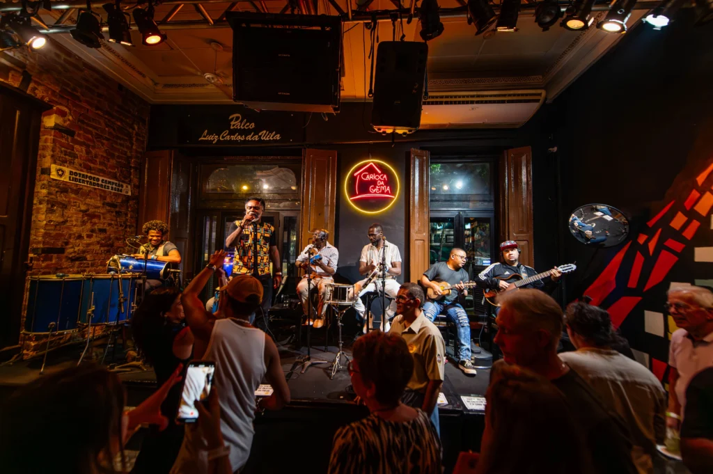 Carioca da Gema turbina o ar-condicionado para o verão Carioca da Gema turbina o ar-condicionado para o verão