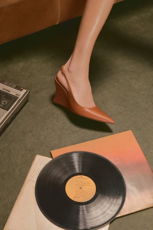 Corello une patchwork e couro argentino no Pre-Fall 26 4 Corello une patchwork e couro argentino no Pre-Fall 26