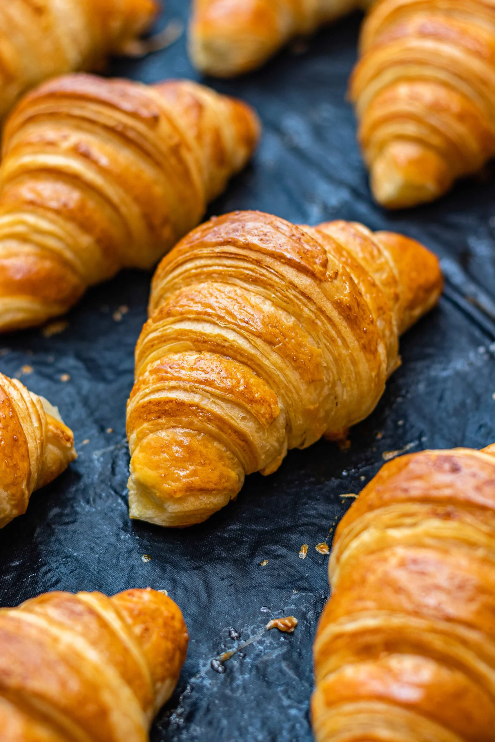 Croissants em alta no RJ: Botafogo e Megamatte renovam 3 Croissants em alta no RJ: Botafogo e Megamatte renovam