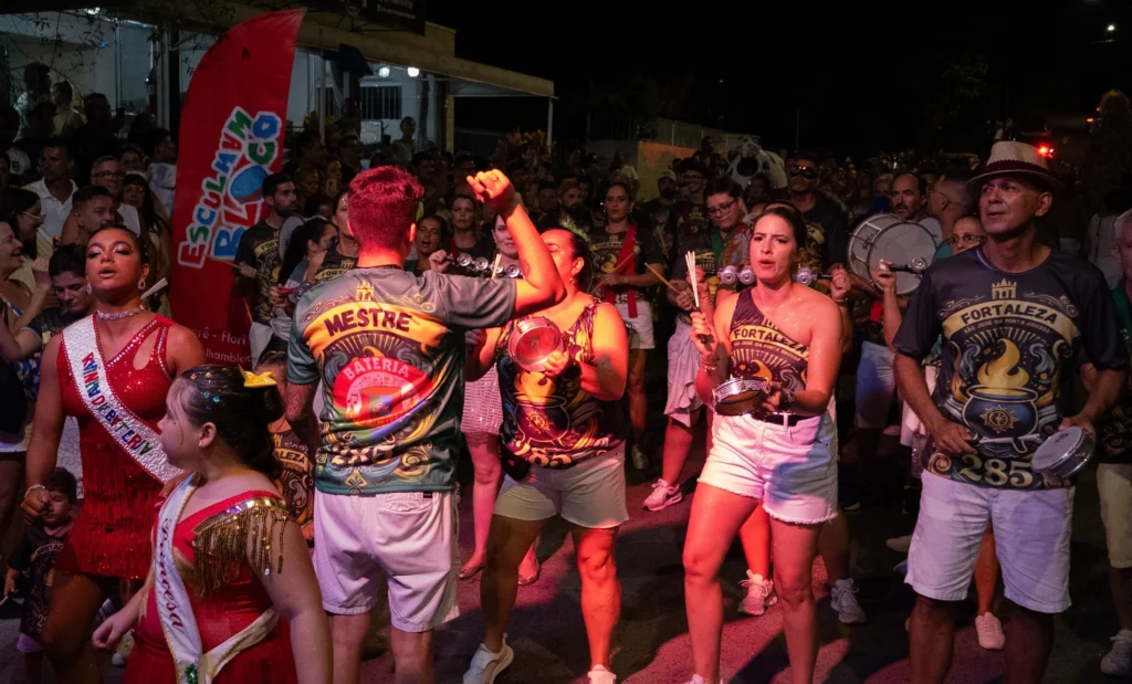 Esculhambloco estreia no Jurerê OPEN e dá largada ao pré